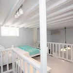 Traditional Split Level House In Mykonos Town